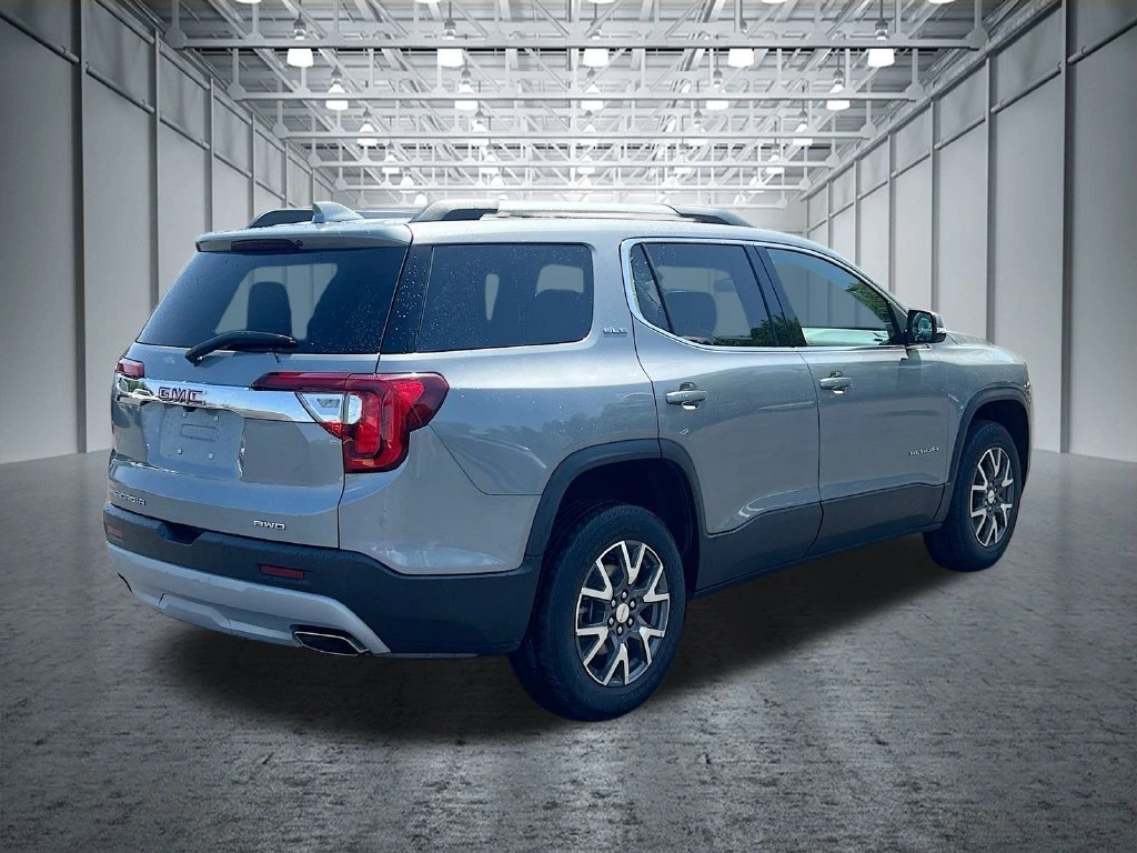 2023 GMC Acadia SLE - Photo 9