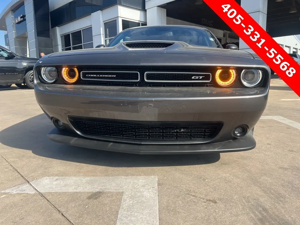 2022 Dodge Challenger GT photo 5
