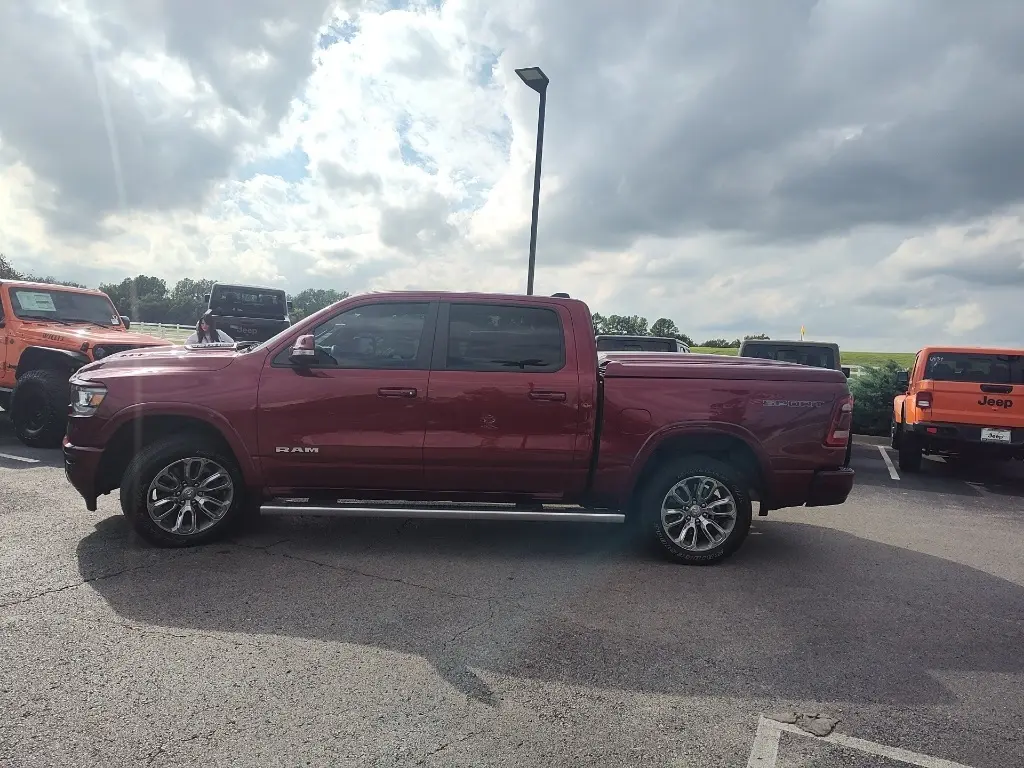 2022 Ram 1500 Laramie photo 4