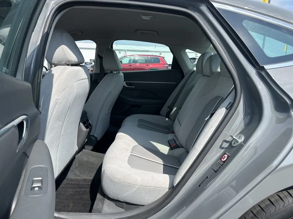 2020 Hyundai Sonata SEL photo 15