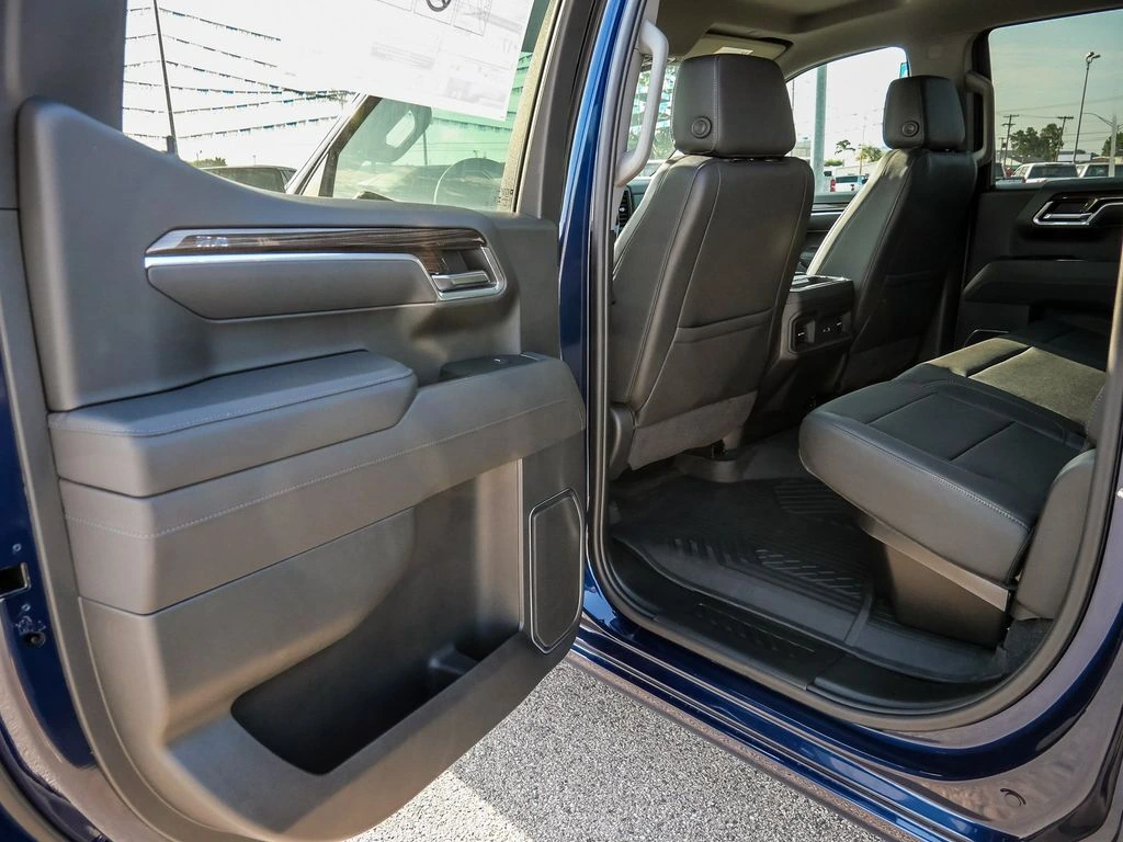 2026 Chevrolet Silverado 1500 LT - Photo 27