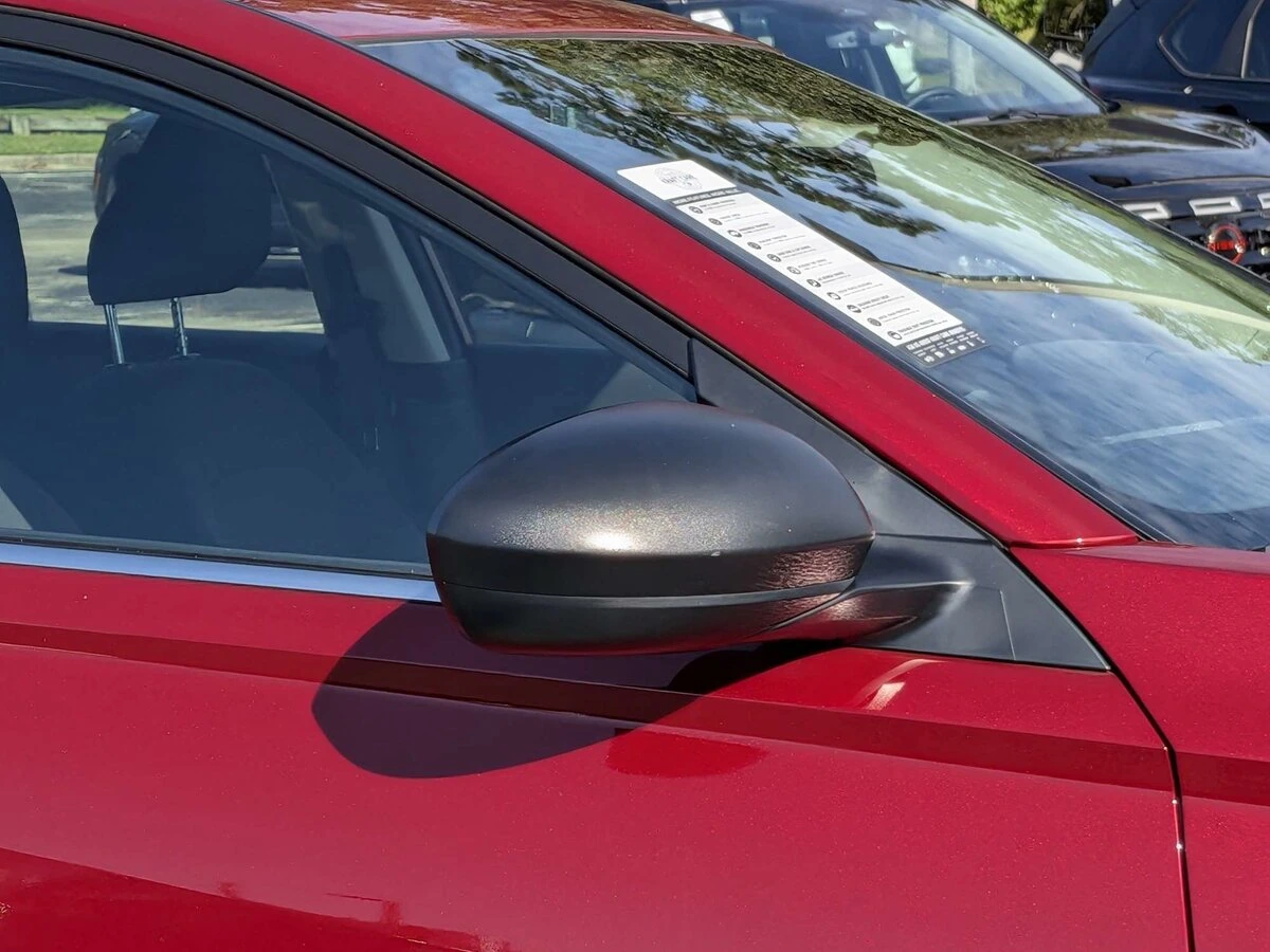 2025 Nissan Altima SV - Photo 12