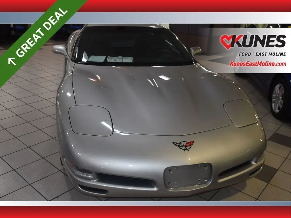 2004 Chevrolet Corvette Base's photo