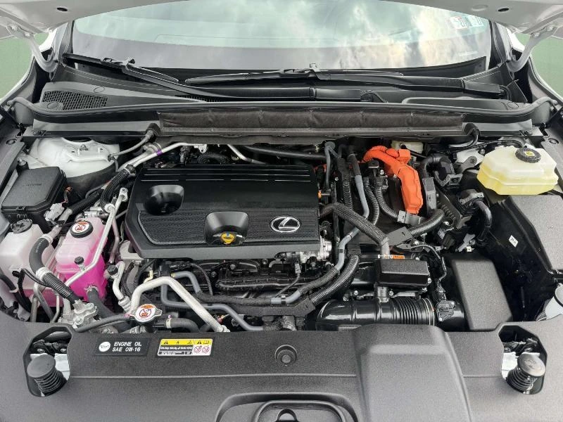 2026 Lexus RX PHEV 450h+ - Photo 33