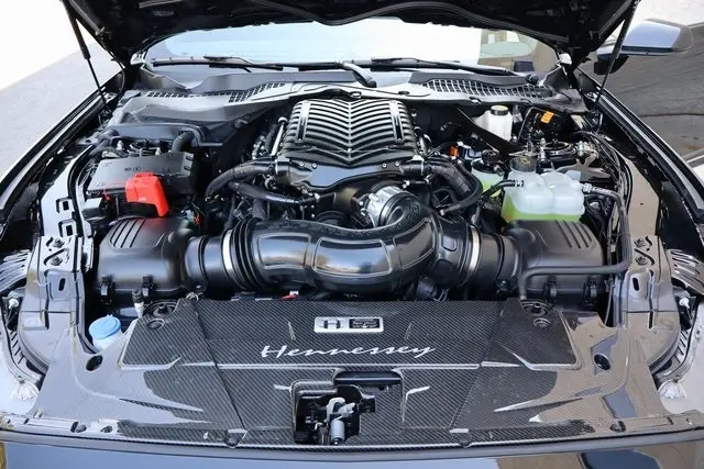 2025 Ford Mustang GT Premium photo 36