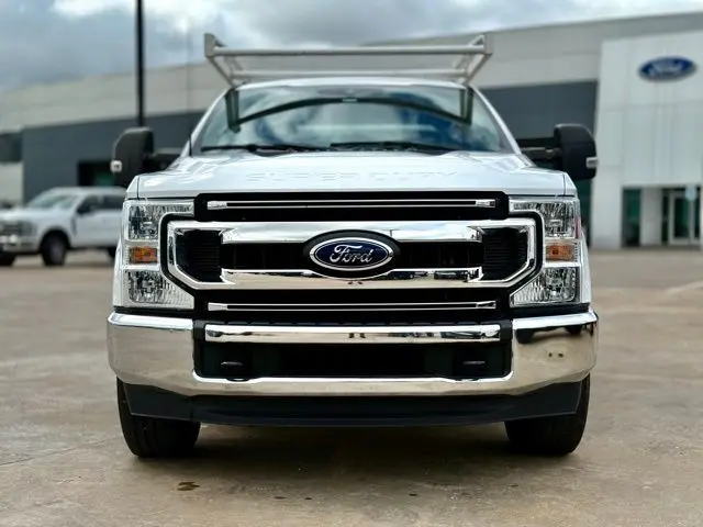2022 Ford F-250 photo 2