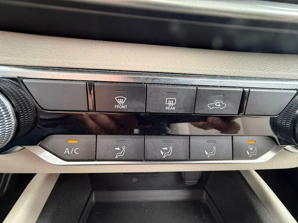 2025 Nissan Altima SV - Photo 32