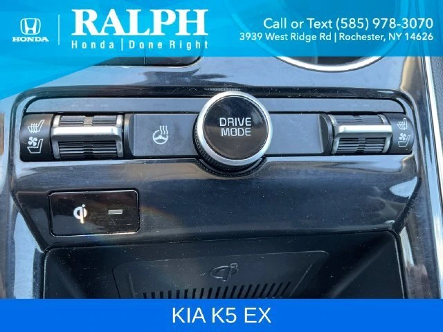 2021 Kia K5 EX - Photo 16