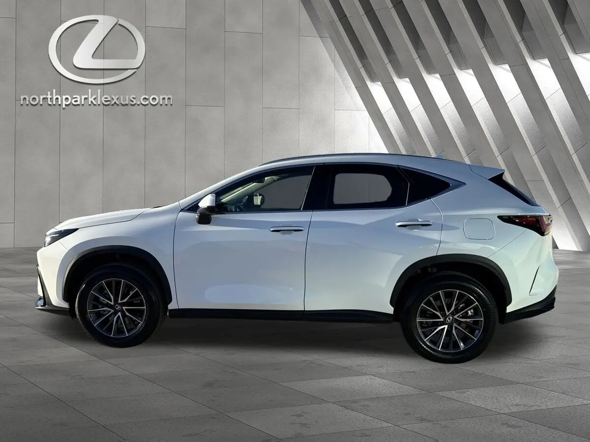 2026 Lexus NX 350's photo