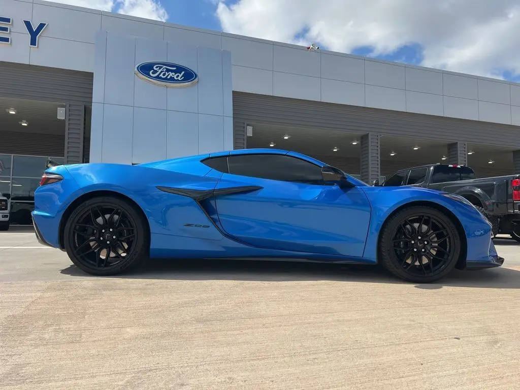 2024 Chevrolet Corvette Z06 1LZ photo 3
