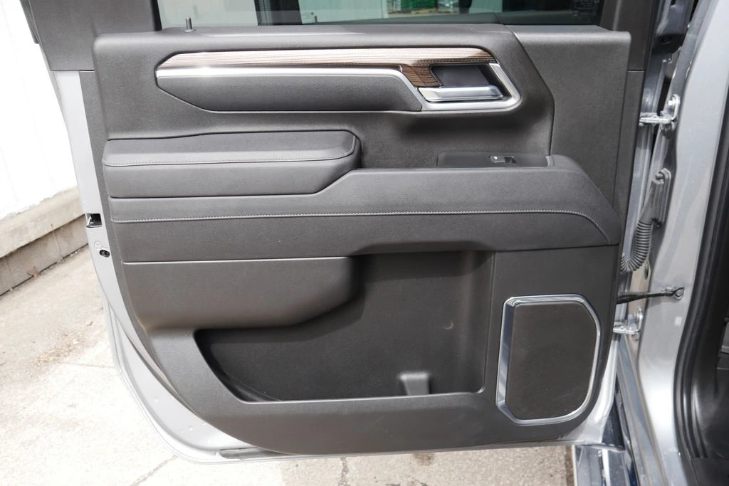 2025 Chevrolet Silverado 2500HD LT - Photo 31