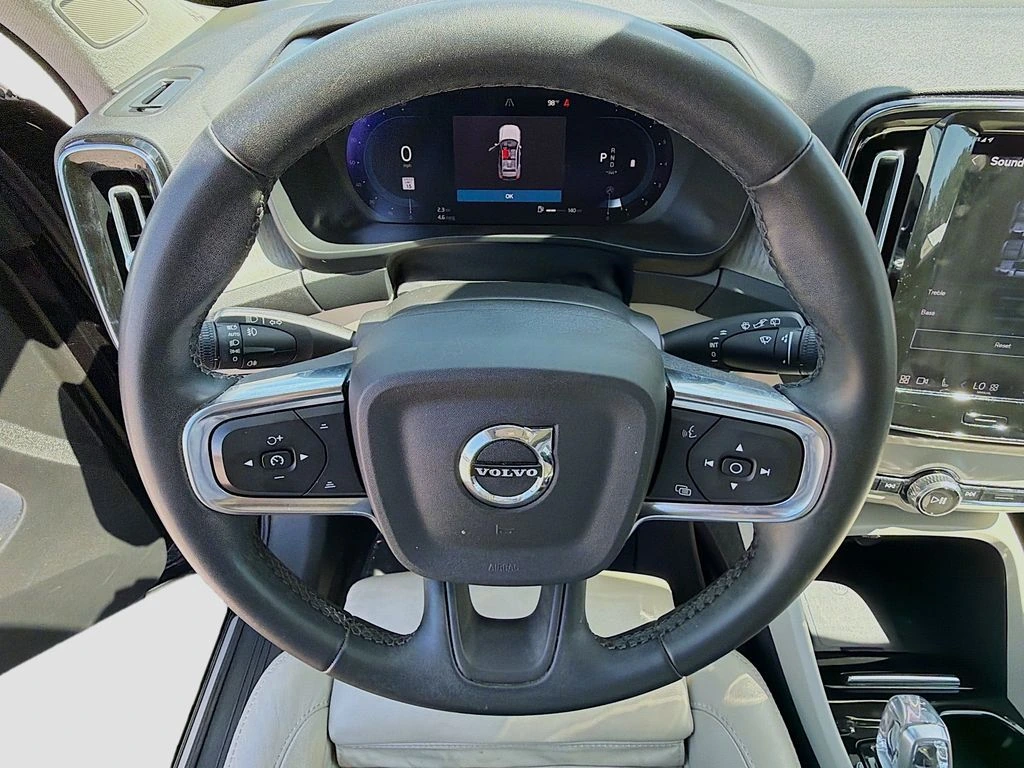 2023 Volvo XC40 Plus - Photo 39