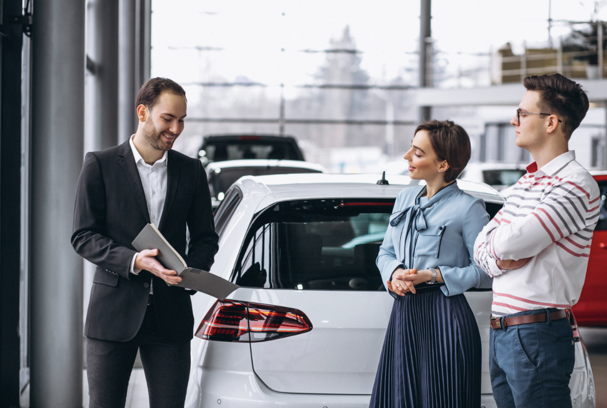 Smart Tips for Visiting a Dealership in Summer
