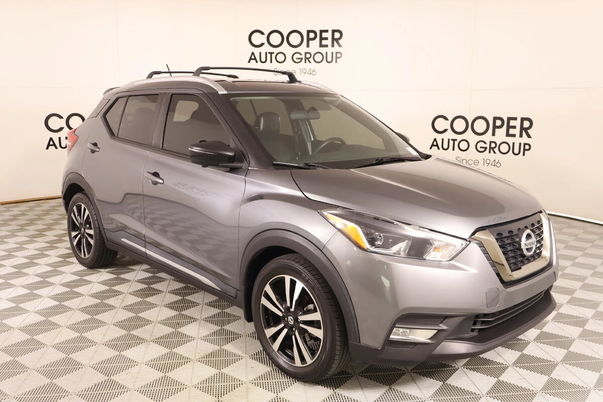 2019 Nissan Kicks SR