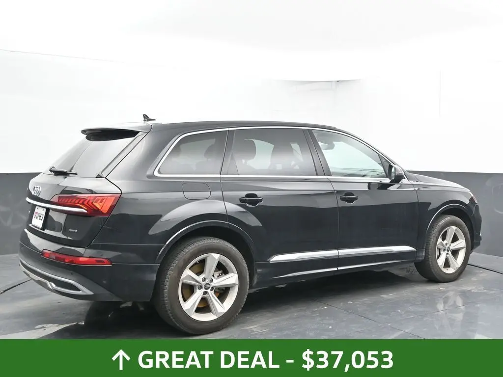 2024 Audi Q7 45 Premium Plus photo 7