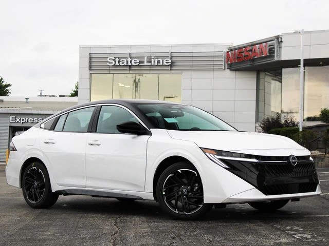 2026 Nissan Sentra SR CVT's photo