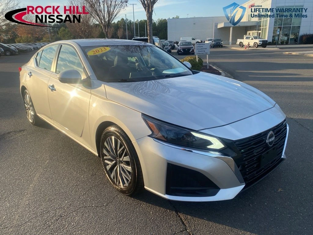 2023 Nissan Altima SV