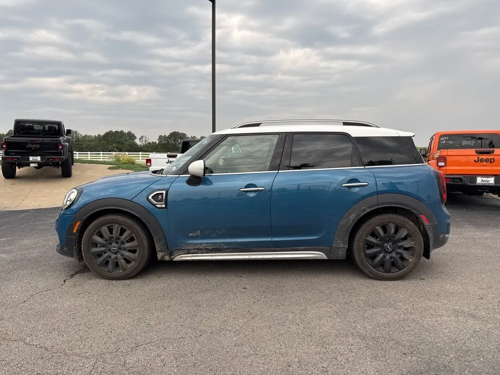 2018 Mini Cooper S ALL4 photo 5