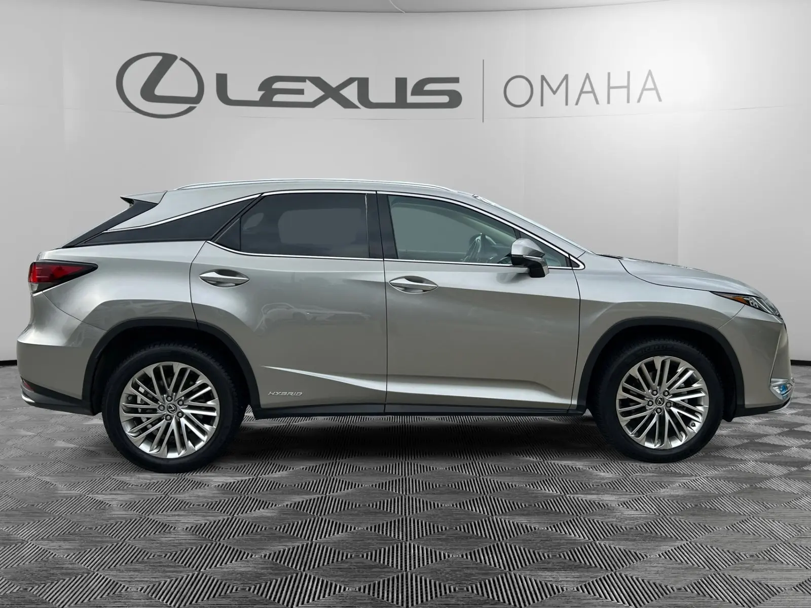 2022 Lexus RX 450h AWD Luxury photo 6
