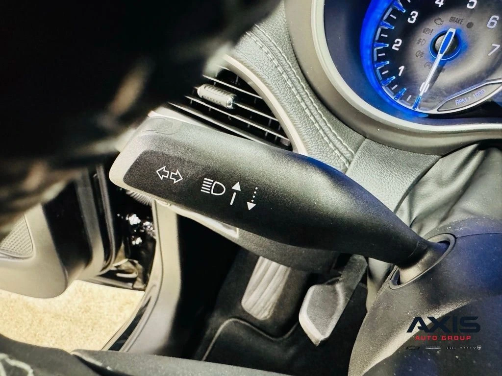 2027 Chrysler Pacifica Select - Photo 32