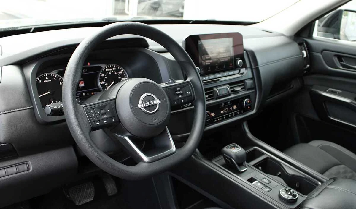 2023 Nissan Pathfinder S - Photo 23