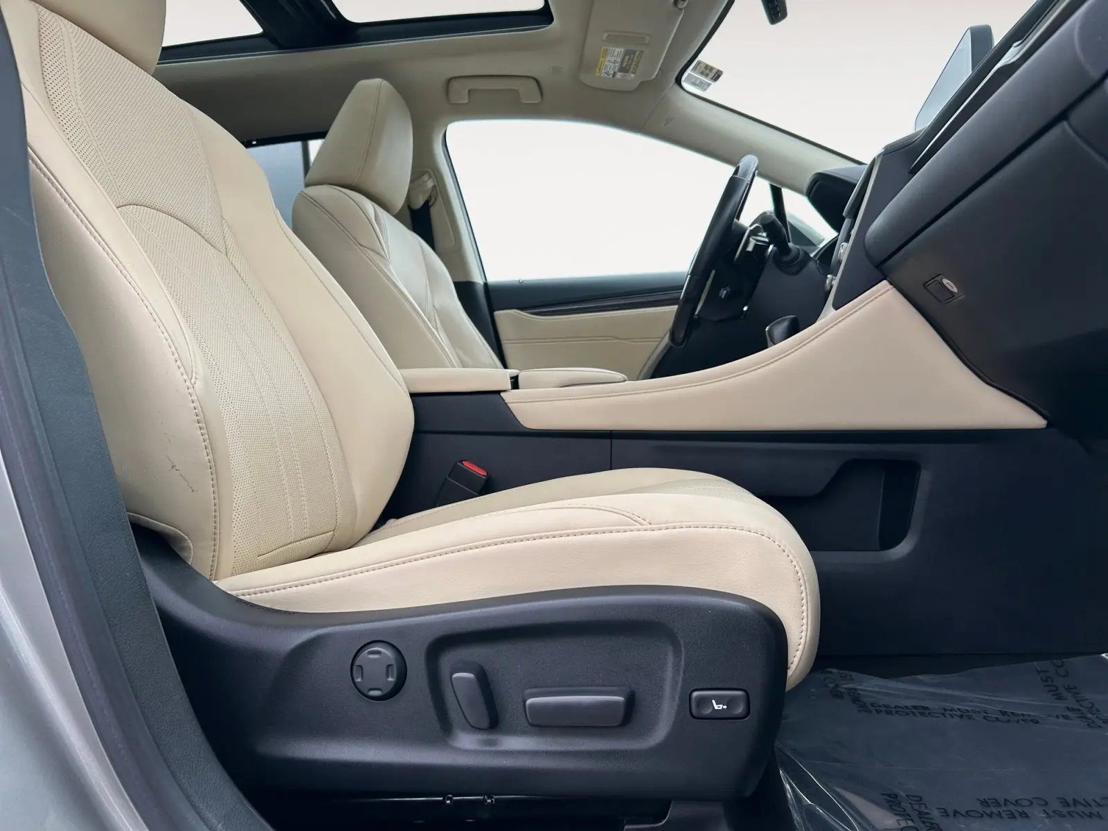 2022 Lexus RX 450h AWD Luxury photo 14