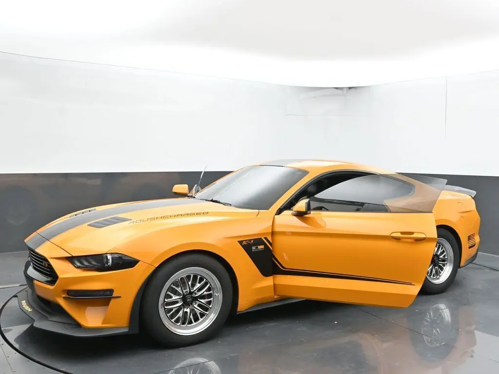 2019 Ford Mustang GT Premium photo 38