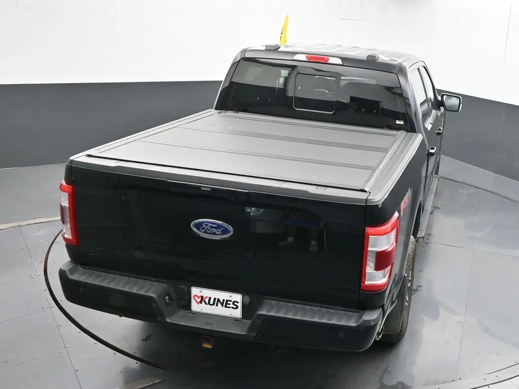 2023 Ford F-150 Lariat photo 29