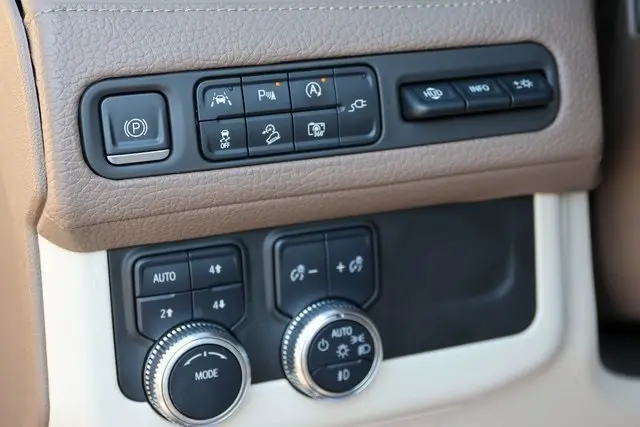 2022 Gmc Yukon Denali photo 11