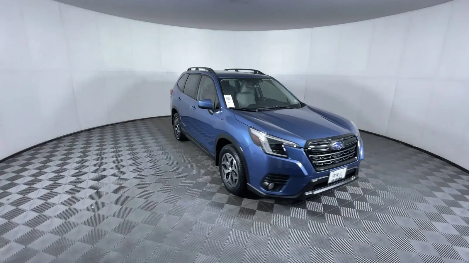 2023 Subaru Forester Premium Base photo 2