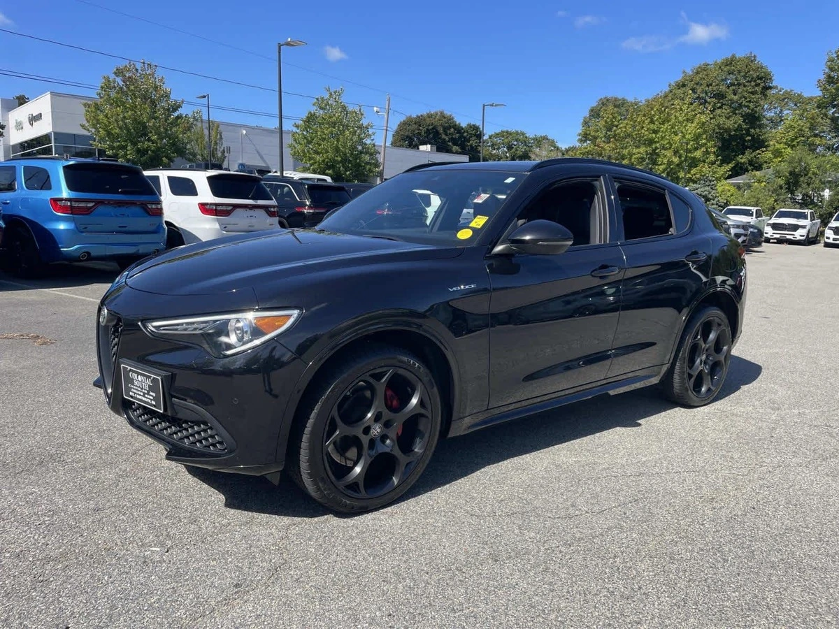 2023 Alfa Romeo Stelvio