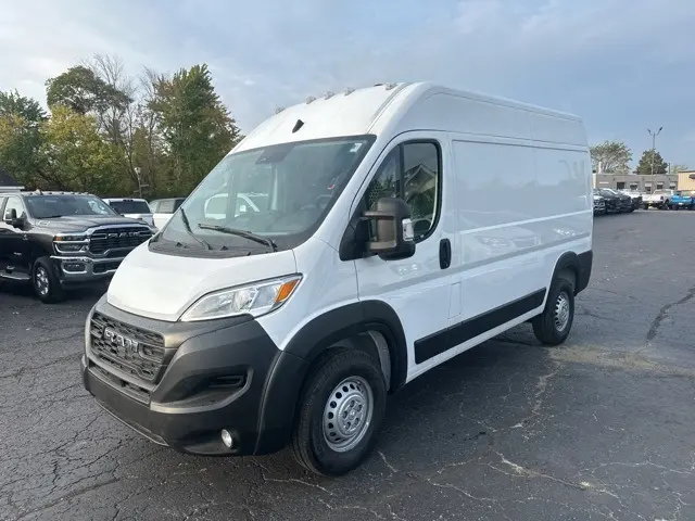 2025 Ram ProMaster 2500 photo 2