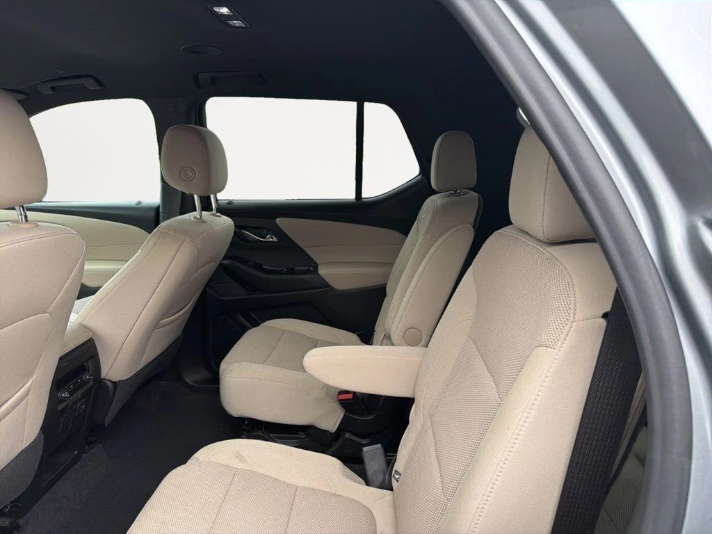 2023 Chevrolet Traverse 2FL - Photo 18