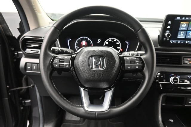 2025 Honda Pilot EX-L - Photo 16