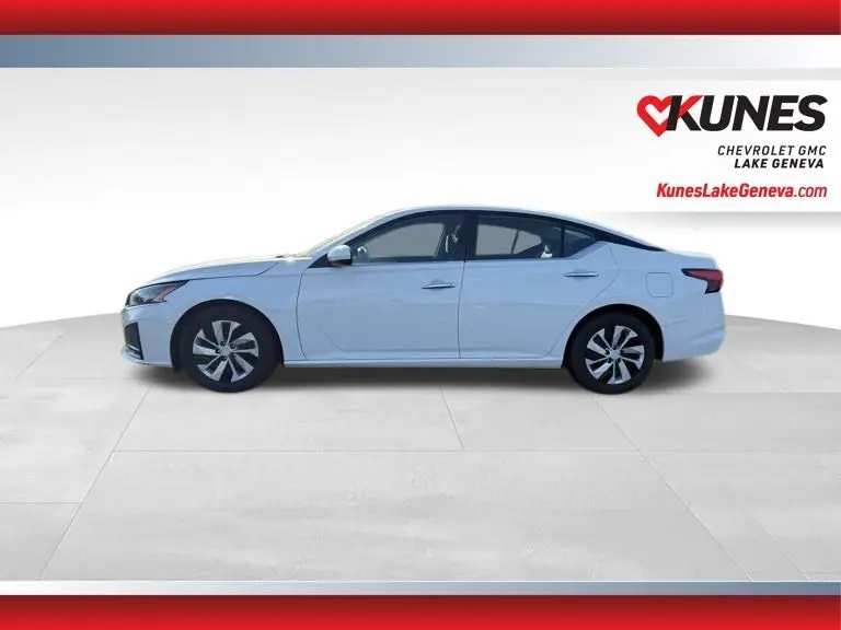 2023 Nissan Altima 2.5 S photo 6
