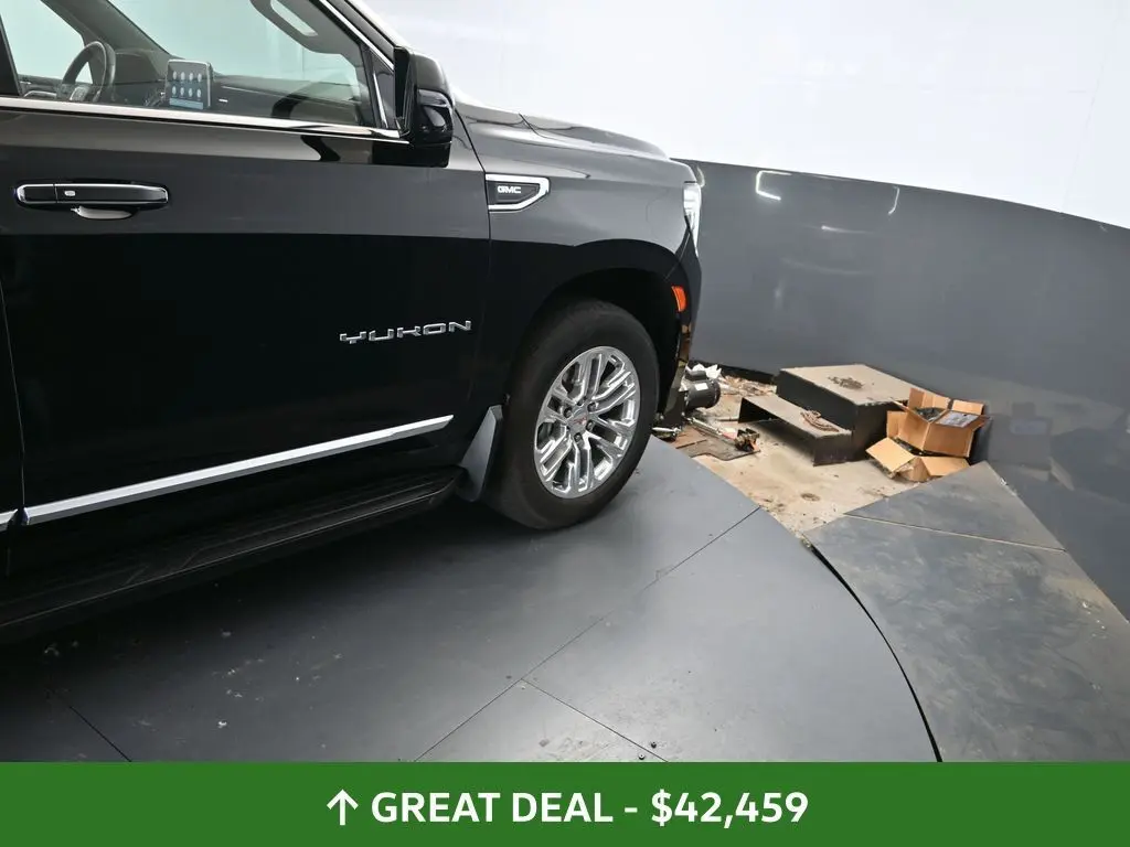 2021 Gmc Yukon SLT photo 17