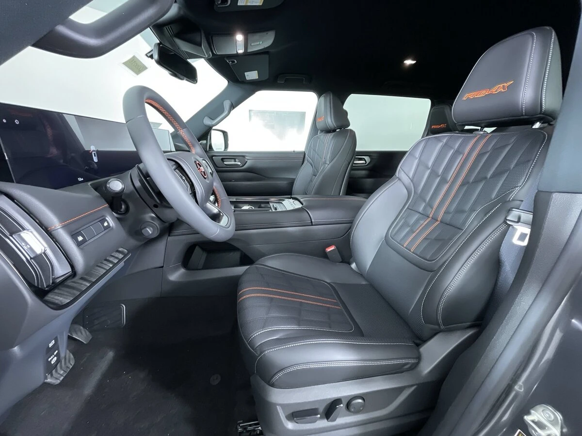 2026 Nissan Armada PRO-4X - Photo 15