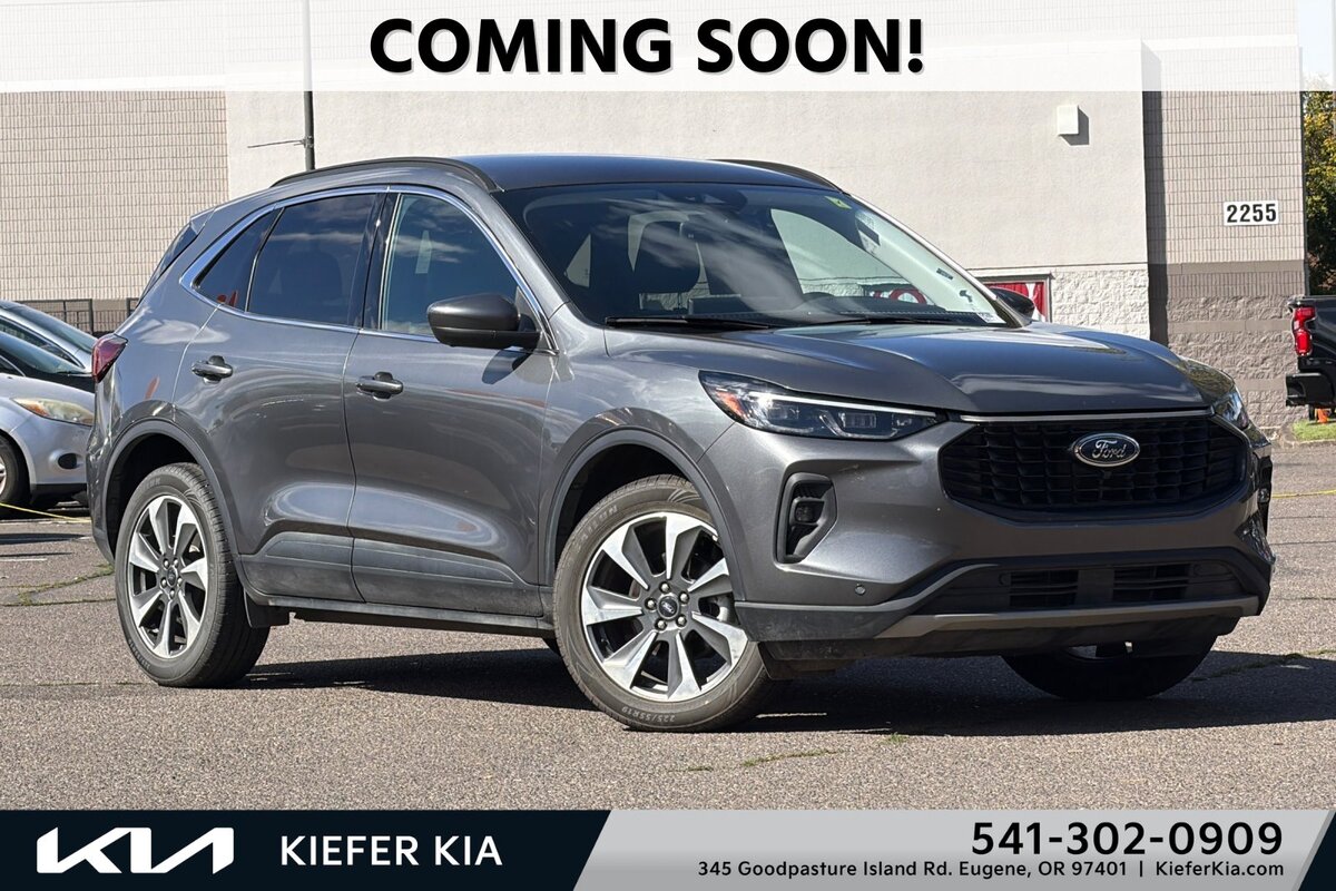2024 Ford Escape Platinum