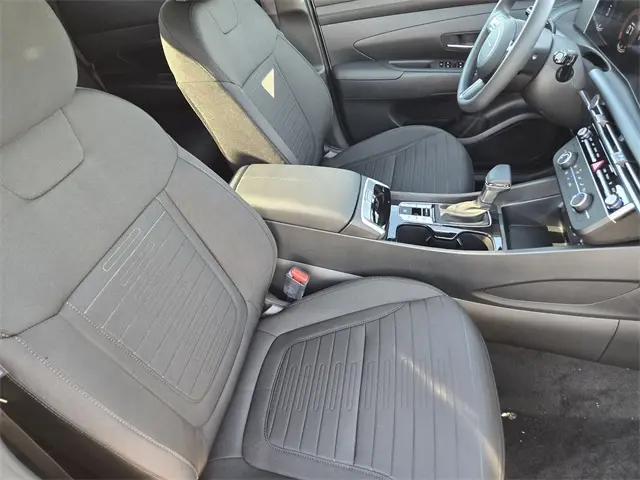 2026 Hyundai Santa Cruz SE photo 14