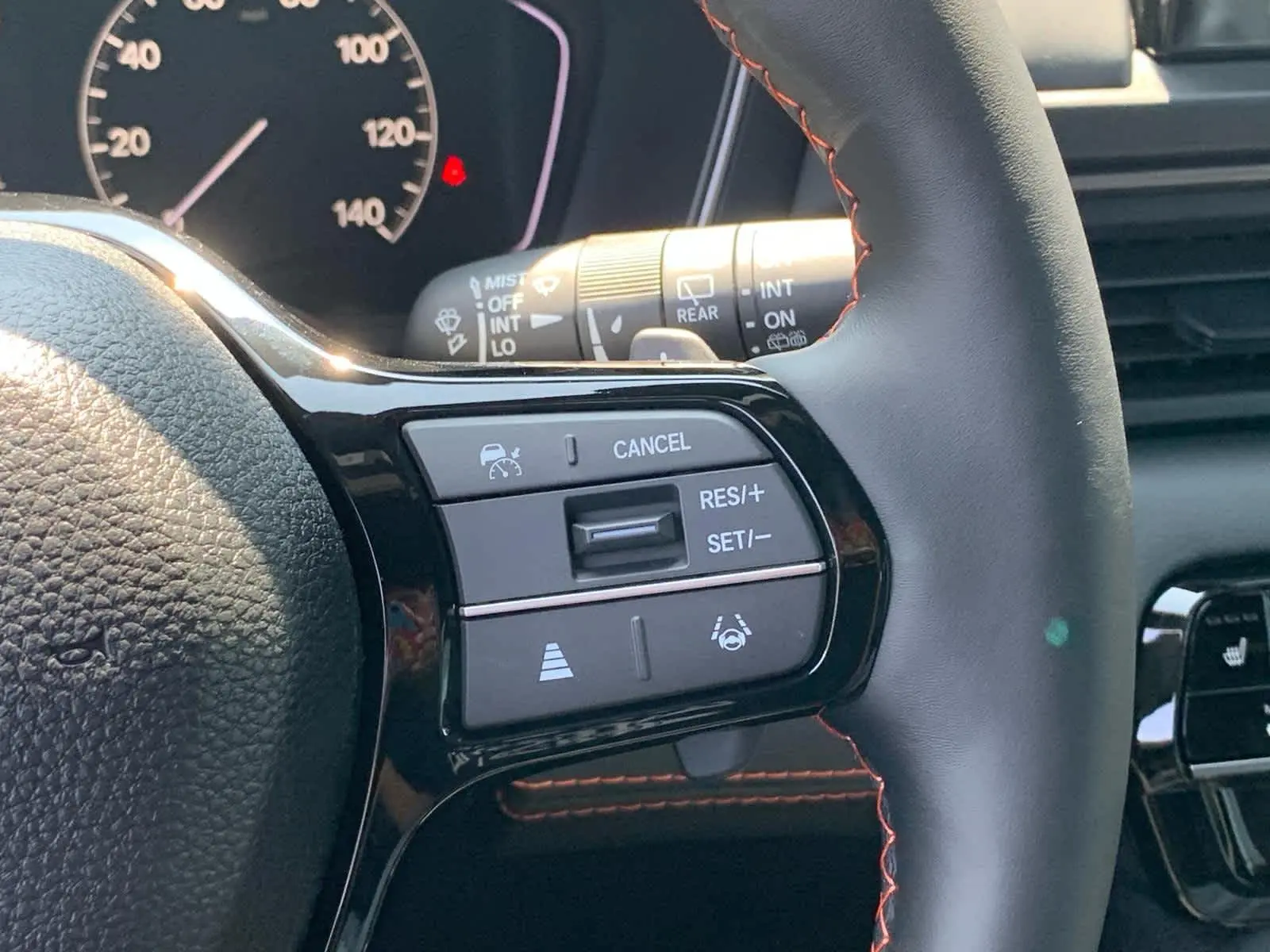2025 Honda Pilot TrailSport photo 16