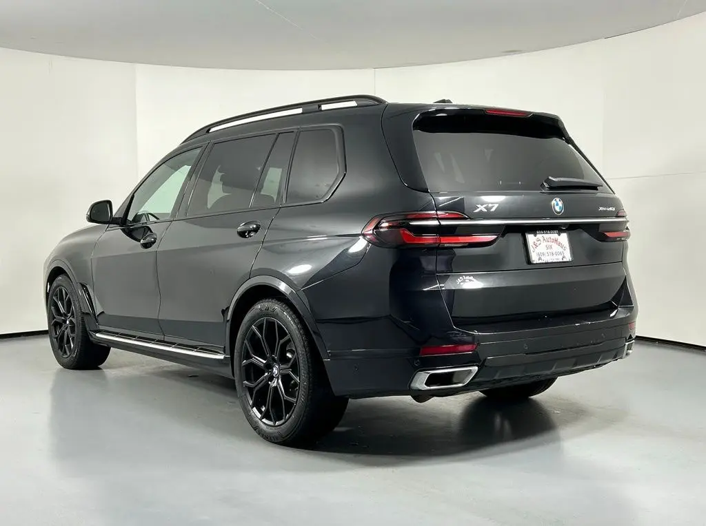 2025 Bmw X7 xDrive40i photo 2