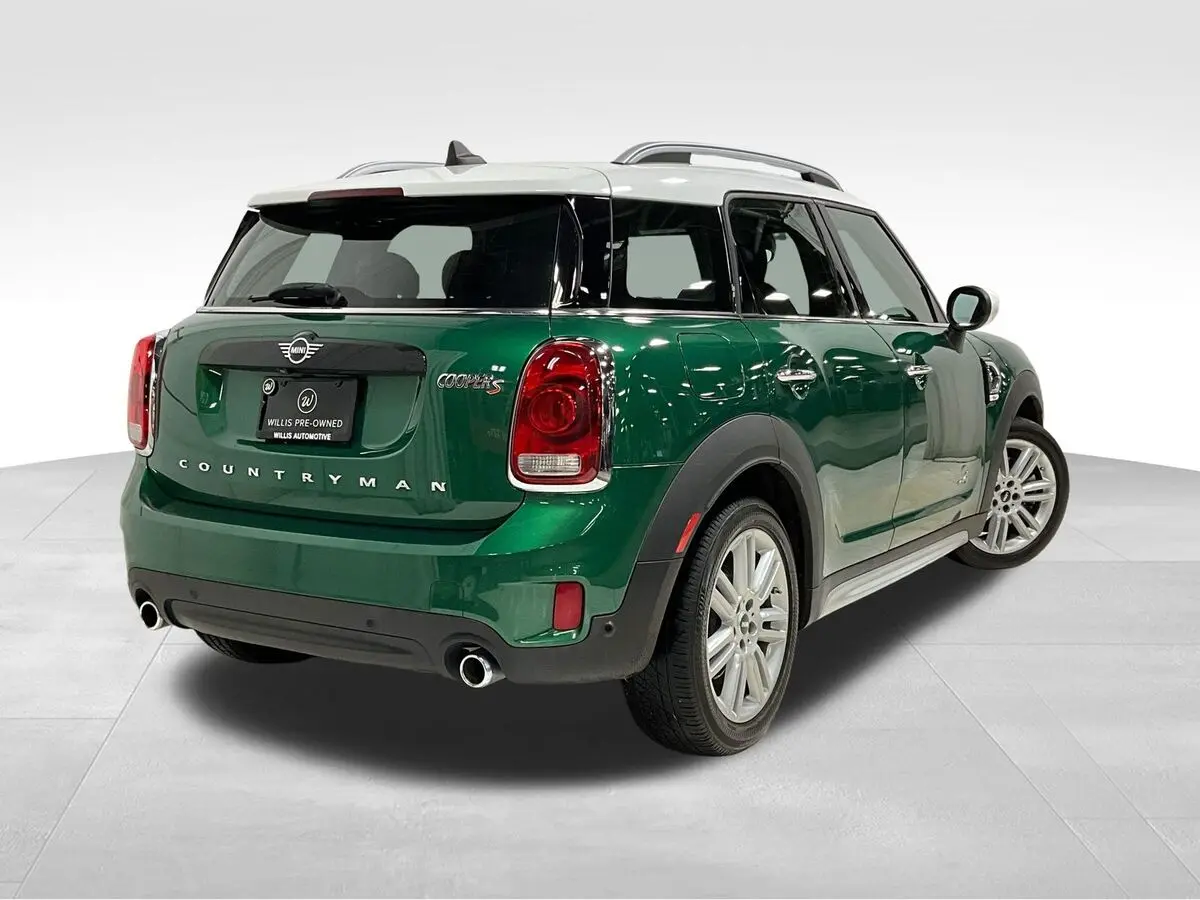 2020 Mini Cooper S ALL4 photo 2