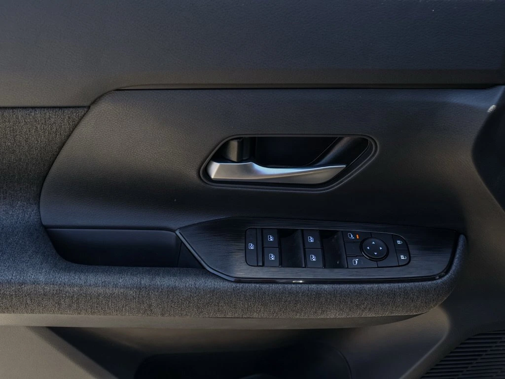 2026 Nissan KICKS SV - Photo 23