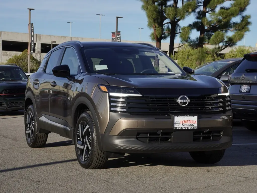 2026 Nissan KICKS SV's photo