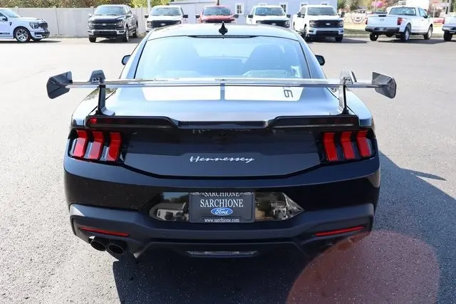 2025 Ford Mustang GT Premium photo 15