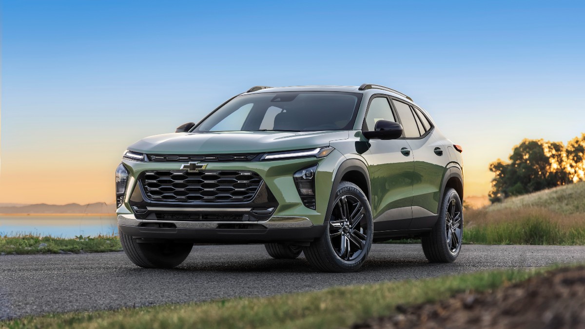2026 Chevrolet Trax Exterior Driver Side Front Angle