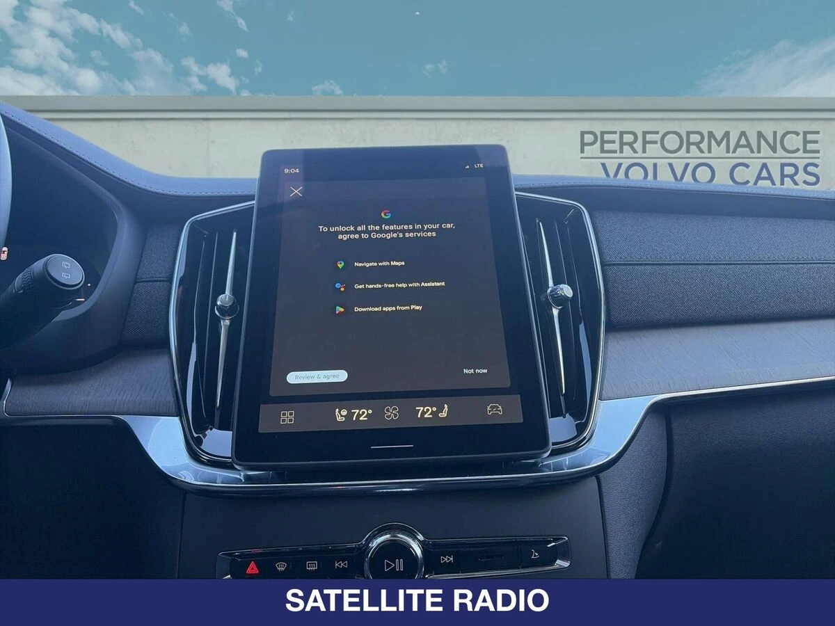 2026 Volvo - image 20