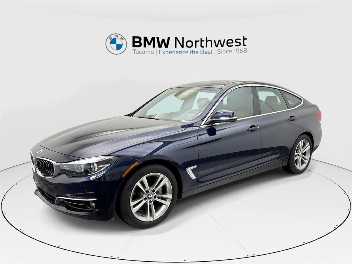 2017 BMW 3 Series 340i's photo