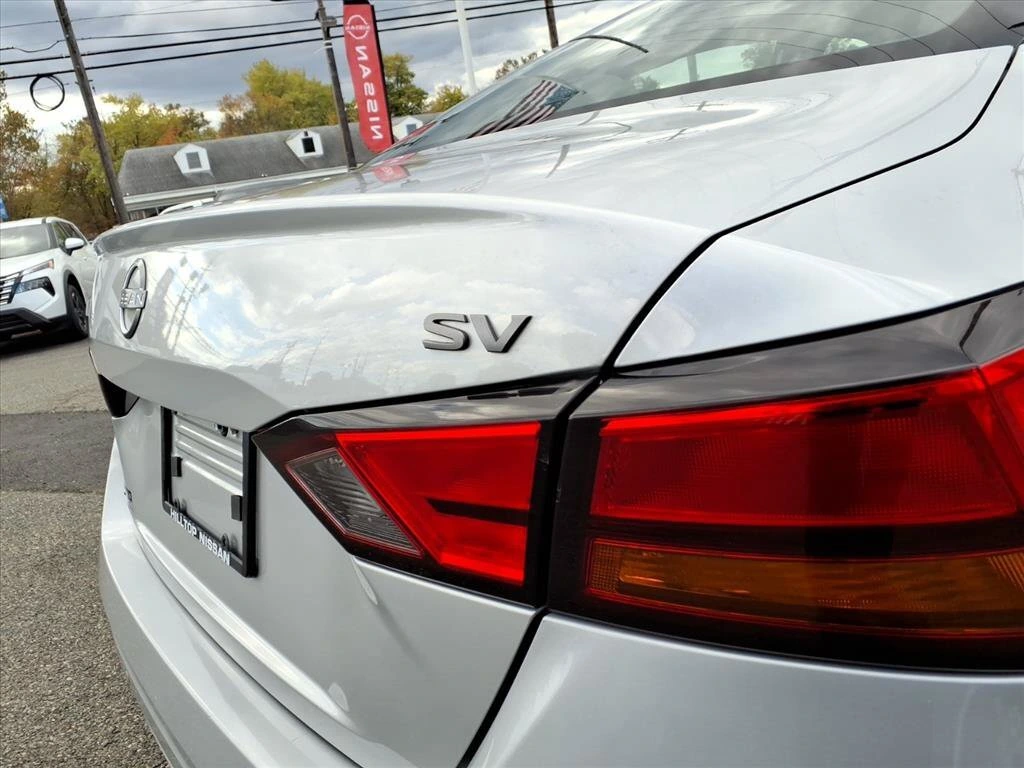 2023 Nissan Altima SV - Photo 14