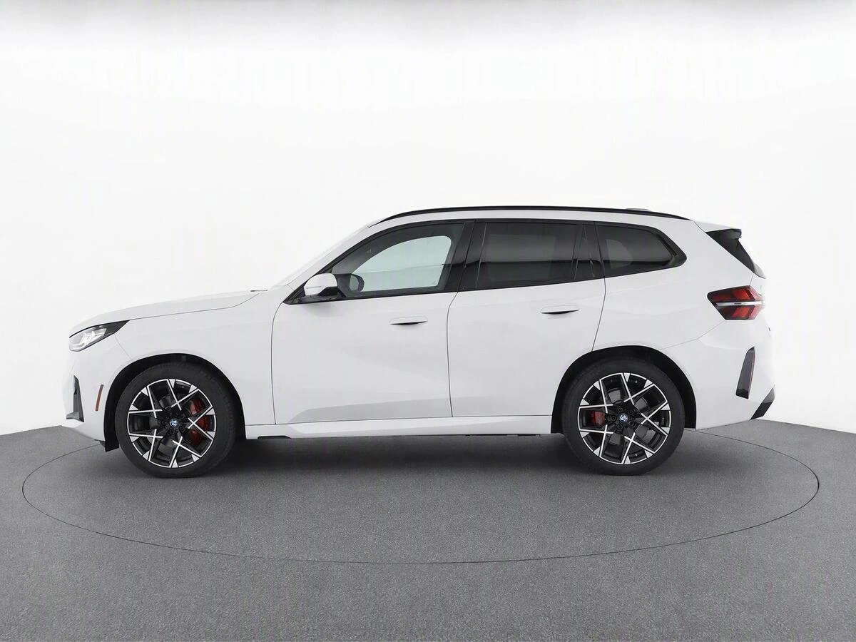 2026 BMW X3 30 - Photo 8